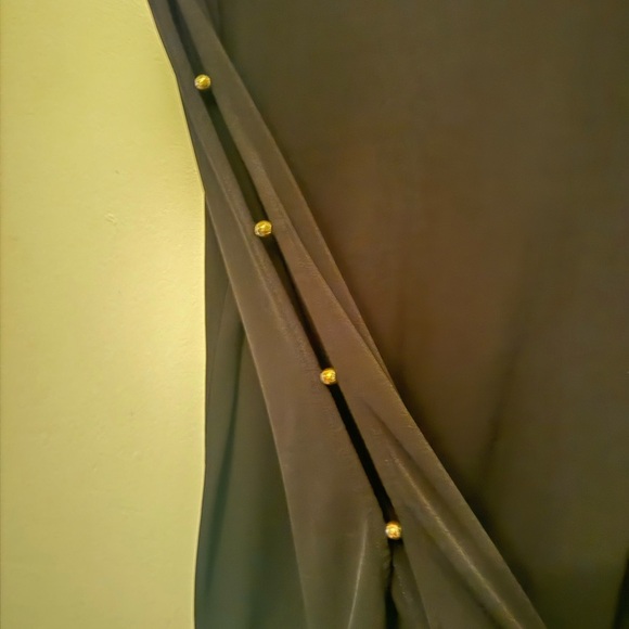 Micheal Kors black button detailed shirt | size medium black - Picture 6 of 6